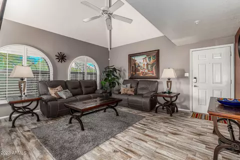 1211 N Miller Rd #146, Scottsdale, AZ 85257