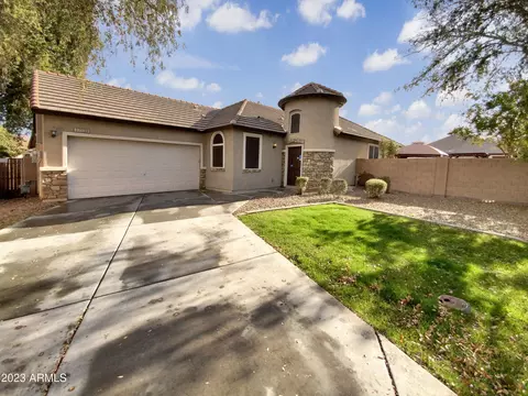 17239 W Ironwood St, Surprise, AZ 85388