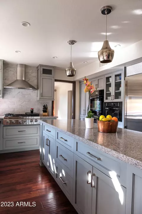 Kitchen - 3111 E Vermont Ave, Phoenix, AZ 85016 photo 4 of 5