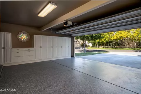 Exterior - 3111 E Vermont Ave, Phoenix, AZ 85016 photo 10 of 17