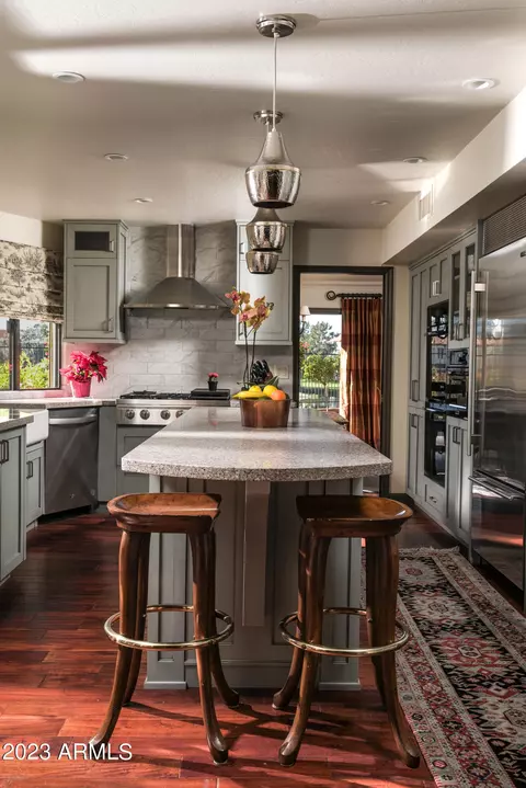 Kitchen - 3111 E Vermont Ave, Phoenix, AZ 85016 photo 3 of 5