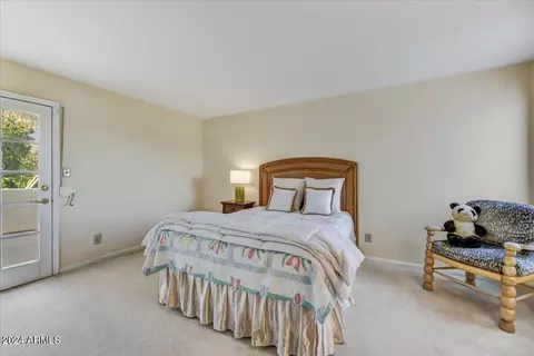 Bedroom - 3111 E Vermont Ave, Phoenix, AZ 85016 photo 6 of 9