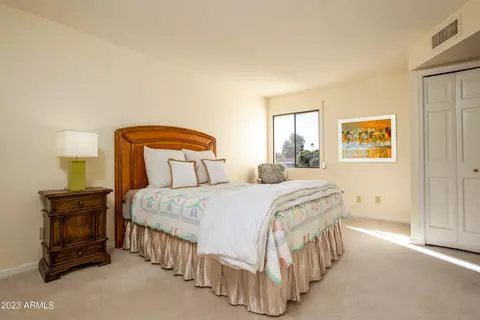 Bedroom - 3111 E Vermont Ave, Phoenix, AZ 85016 photo 7 of 9