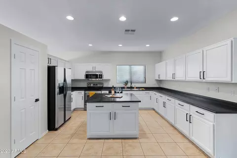 43947 W Buckhorn Trl, Maricopa, AZ 85138