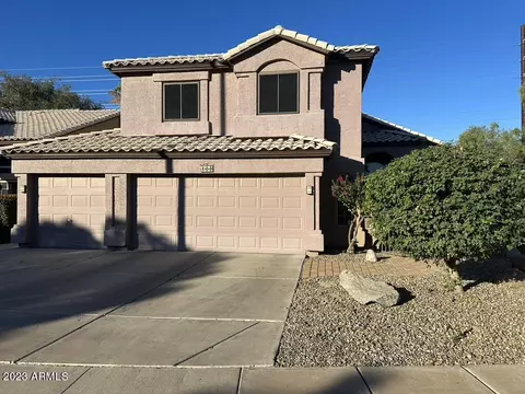 108 S Bay Dr S, Gilbert, AZ 85233