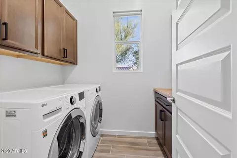 957 E La Mirada Dr, Phoenix, AZ 85042 photo 25