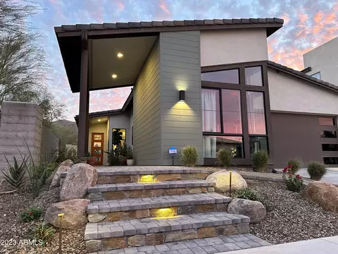 957 E La Mirada Dr, Phoenix, AZ 85042 photo 3