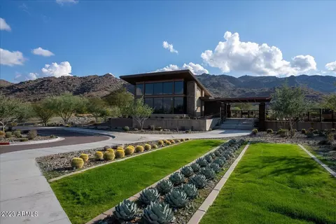 957 E La Mirada Dr, Phoenix, AZ 85042 photo 42