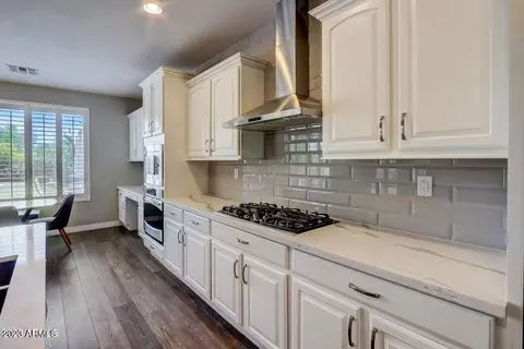 3821 E Matthew Dr, Phoenix, AZ 85050 photo 10