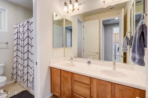 3821 E Matthew Dr, Phoenix, AZ 85050 photo 27