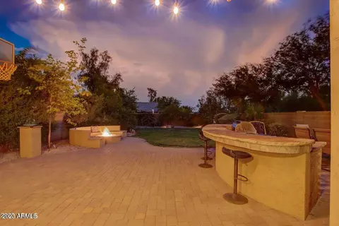 3821 E Matthew Dr, Phoenix, AZ 85050 photo 5