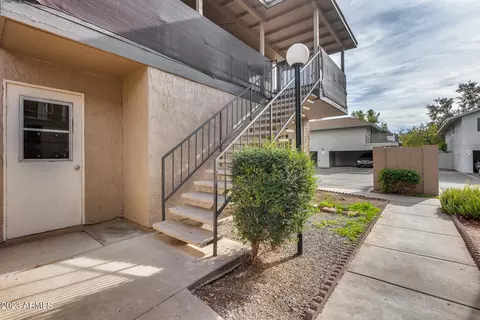 1085 N 84th Pl, Scottsdale, AZ 85257