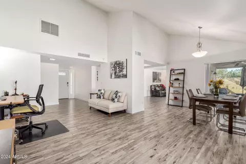 4402 E Hearn Rd, Phoenix, AZ 85032 photo 3