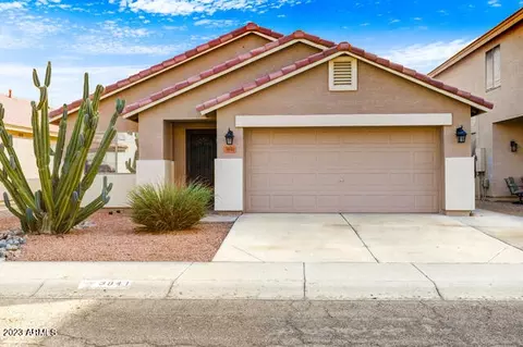 3841 W Fallen Leaf Ln, Glendale, AZ 85310