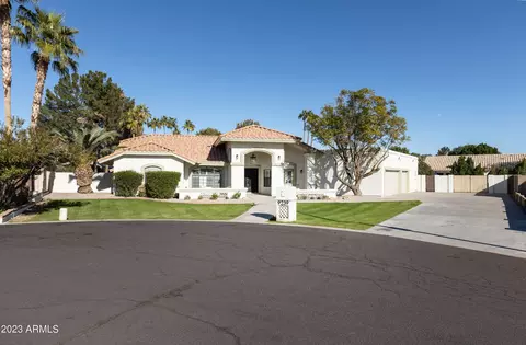 9239 S Oak St, Tempe, AZ 85284