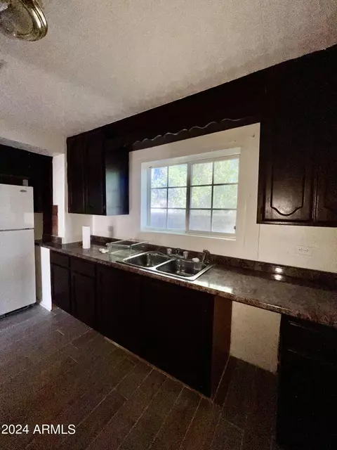 1552 E 11th St, Douglas, AZ 85607 photo 4