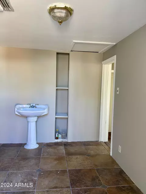 1552 E 11th St, Douglas, AZ 85607 photo 7