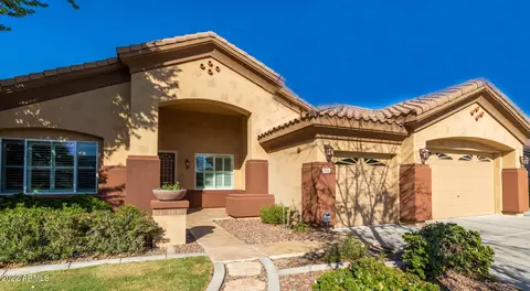 8558 W Clara Ln, Peoria, AZ 85382
