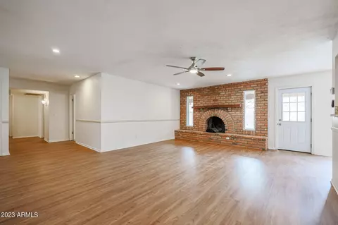 2201 E Shea Blvd E, Phoenix, AZ 85028 photo 5