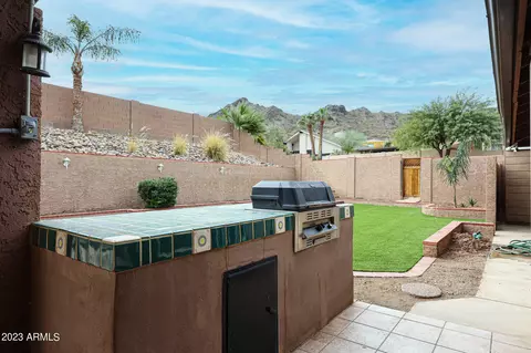 2201 E Shea Blvd E, Phoenix, AZ 85028 photo 29