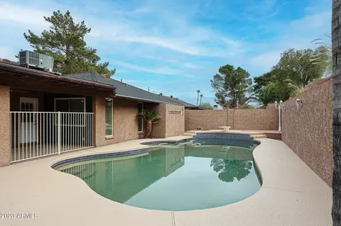 2201 E Shea Blvd E, Phoenix, AZ 85028 photo 32