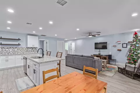 5010 S 23rd Ave, Phoenix, AZ 85041 photo 9