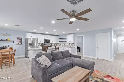 5010 S 23rd Ave, Phoenix, AZ 85041 photo 8