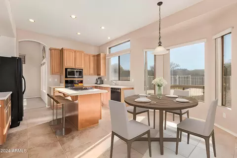 7529 E Tyndall Cir, Mesa, AZ 85207 photo 12