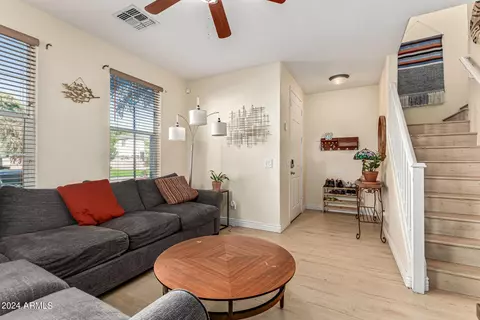 6629 W Johnson St, Phoenix, AZ 85043 photo 9
