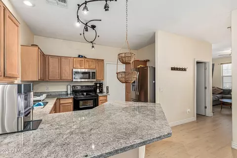 6629 W Johnson St, Phoenix, AZ 85043 photo 13