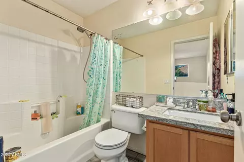 6629 W Johnson St, Phoenix, AZ 85043 photo 16