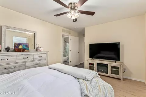 6629 W Johnson St, Phoenix, AZ 85043 photo 20