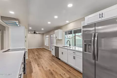 1620 E Weathervane Ln, Tempe, AZ 85283 photo 10