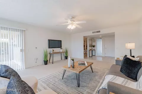 13031 W Desert Glen Dr, Sun City West, AZ 85375