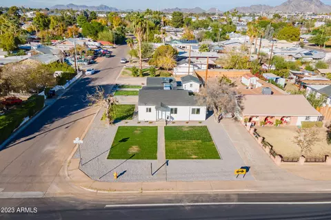 1332 E Campbell Ave, Phoenix, AZ 85014 photo 9