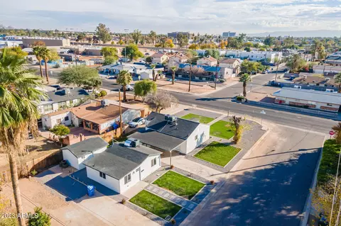 1332 E Campbell Ave, Phoenix, AZ 85014 photo 13