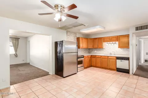 2302 E Delgado St, Phoenix, AZ 85022 photo 10