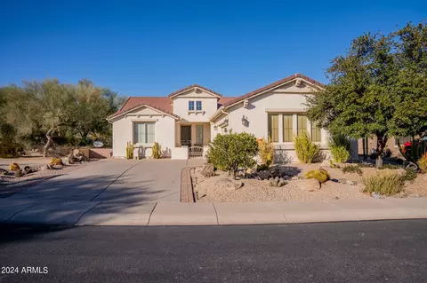 1130 W Desert Lily Dr, San Tan Valley, AZ 85143