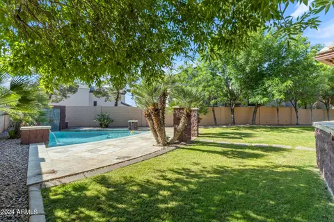 Exterior - 1079 W Laredo Ave, Gilbert, AZ 85233 photo 6 of 18