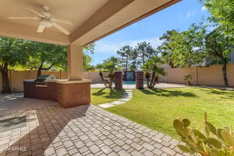 Exterior - 1079 W Laredo Ave, Gilbert, AZ 85233 photo 3 of 18