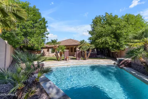 Exterior - 1079 W Laredo Ave, Gilbert, AZ 85233 photo 9 of 18