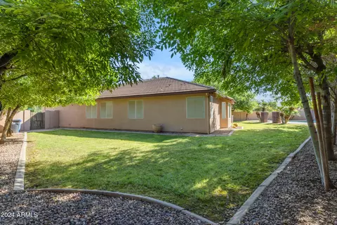 Exterior - 1079 W Laredo Ave, Gilbert, AZ 85233 photo 12 of 18