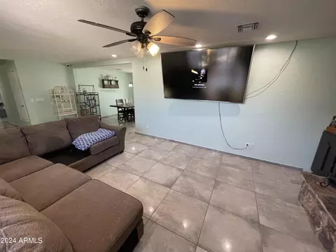 Living - 618 N Sibyl Rd, Saint David, AZ 85630 photo 2 of 4