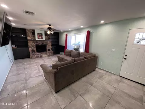 Living - 618 N Sibyl Rd, Saint David, AZ 85630 photo 1 of 4