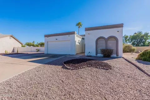 25839 S Ontario Dr, Sun Lakes, AZ 85248