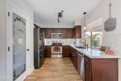 3220 E Silverwood Dr, Phoenix, AZ 85048 photo 7