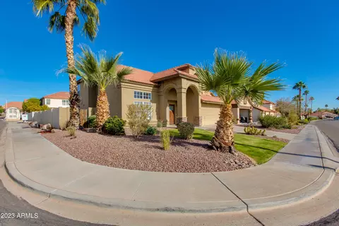 3220 E Silverwood Dr, Phoenix, AZ 85048 photo 2