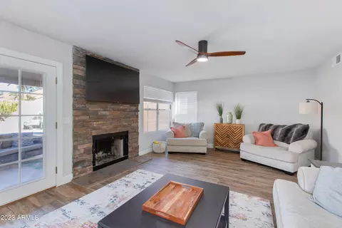 3220 E Silverwood Dr, Phoenix, AZ 85048 photo 9