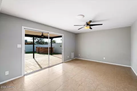 4434 E Coconino St, Phoenix, AZ 85044 photo 6