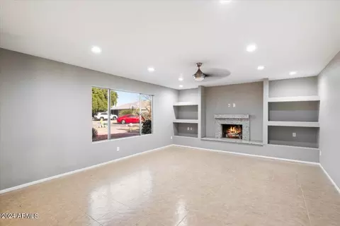 4434 E Coconino St, Phoenix, AZ 85044 photo 2